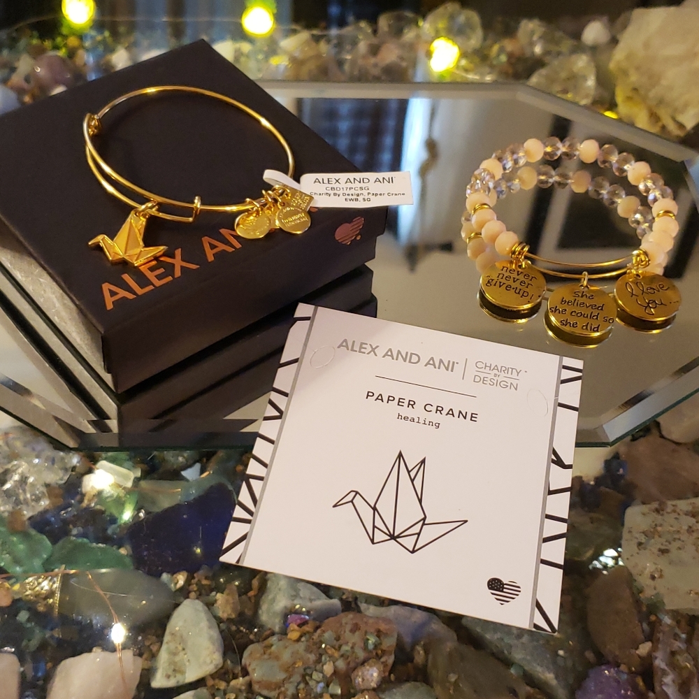 COPY - Paper crane Alex and Ani